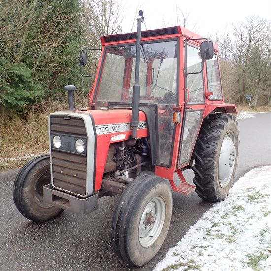 Massey Ferguson MF 250, year 1982 - Fymas Auctions