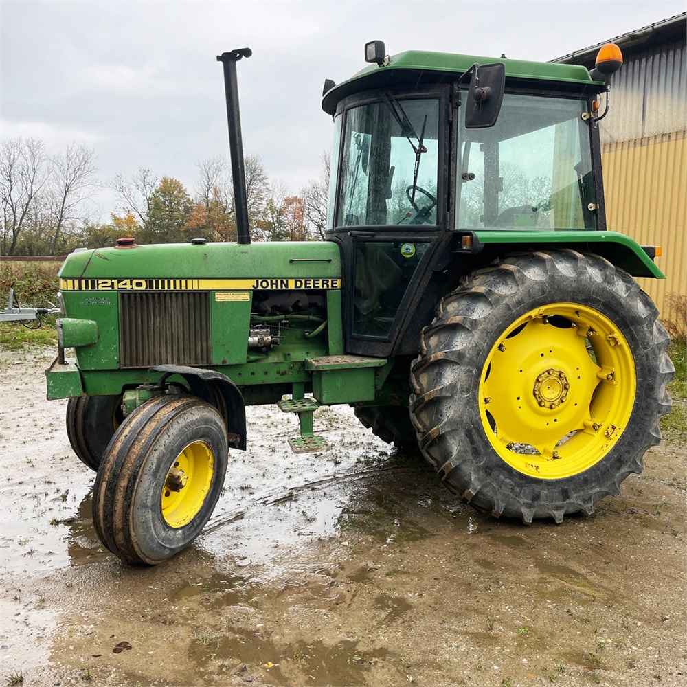 John Deere 2140 - 3,5 ton, year 1994 - Fymas Auctions